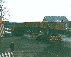 Arrival of the bridge on a low loader